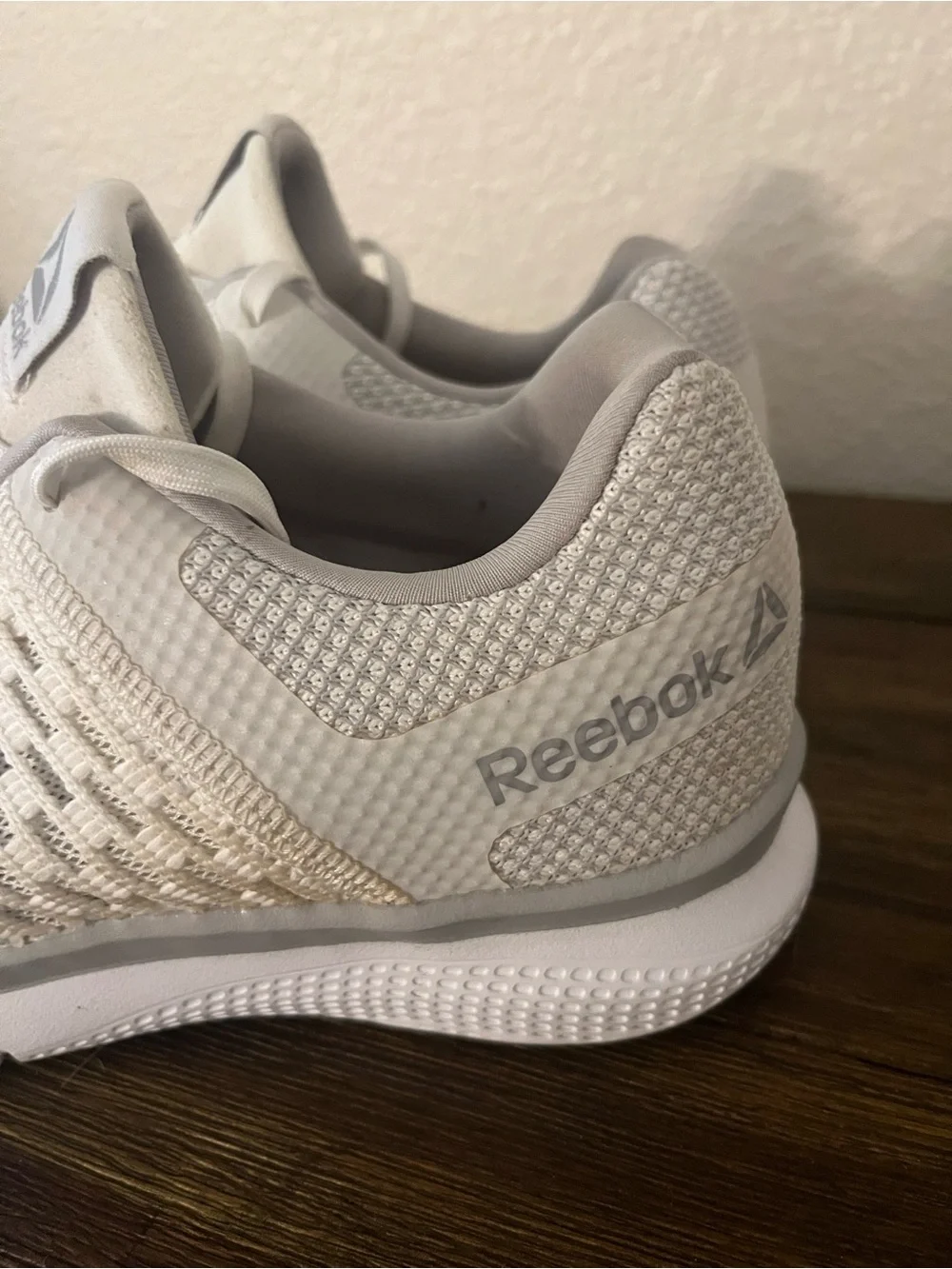 Reebok Women’s Pt Prime Runner Sneakers Tennis Shoes size 10